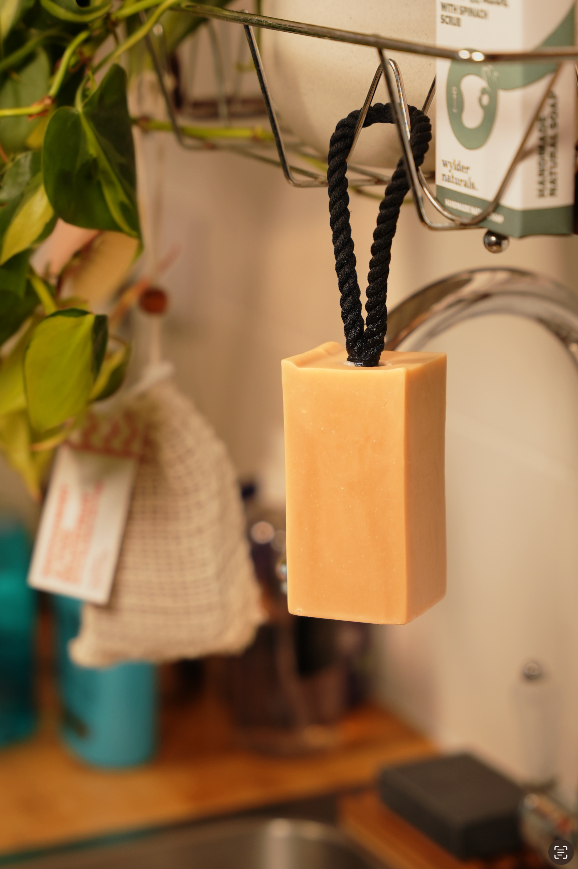 Wylder Naturals - Soap Bar - Lemongrass & Coconut Milk with Shea Butter