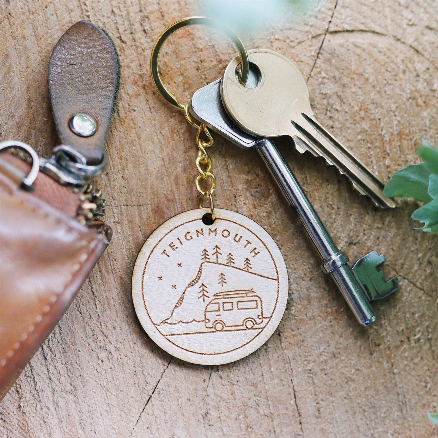 Teignmouth Camper Wooden Keyring