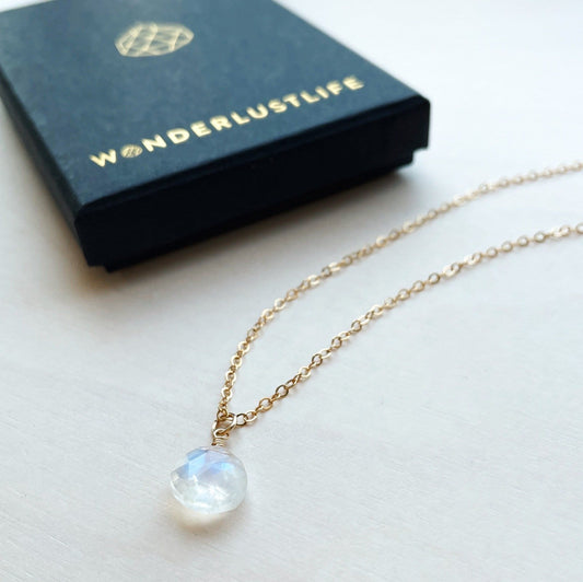 Wanderlust Life Fine Gold Chain Necklace - Rainbow Moonstone