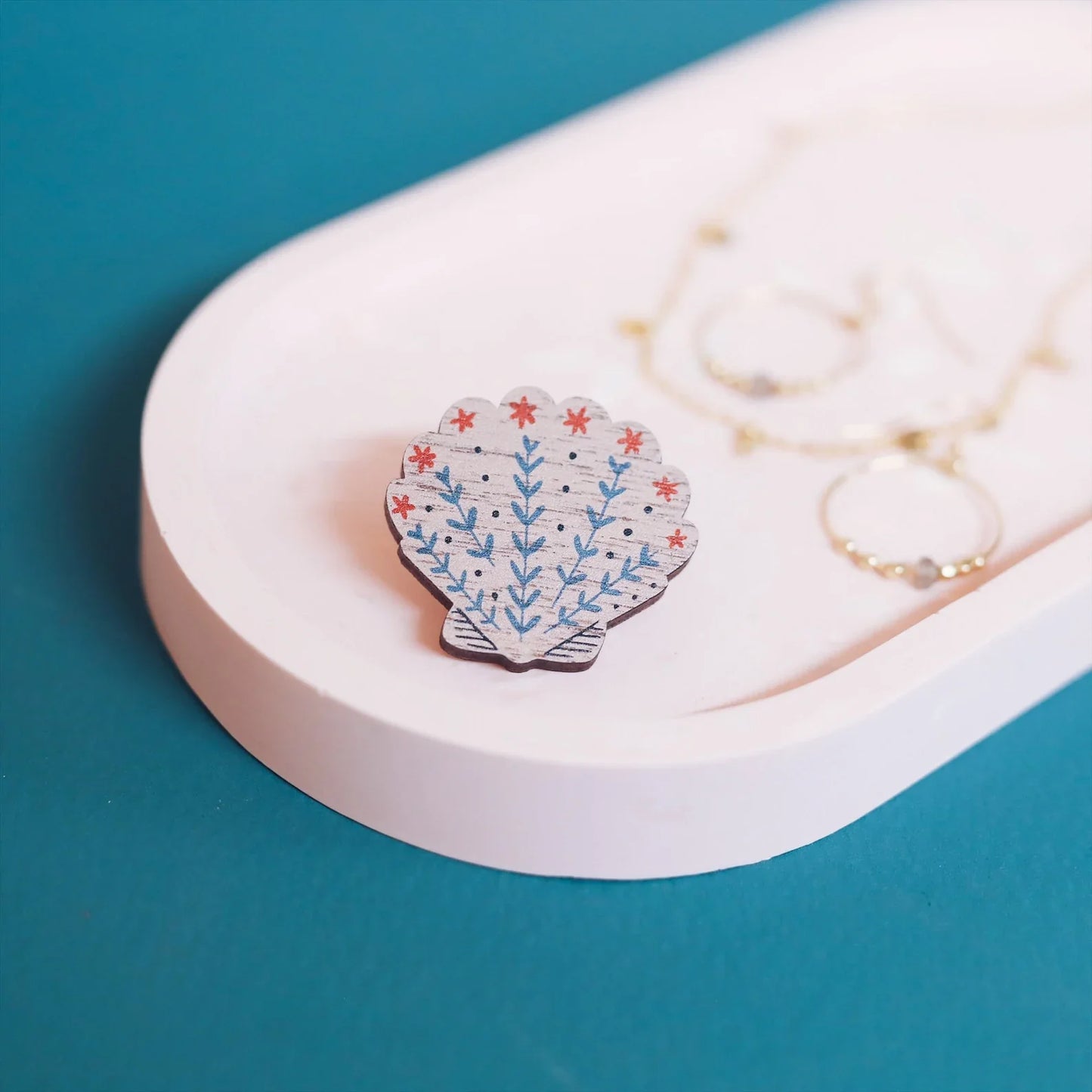 Wooden Pin Badge - Shell