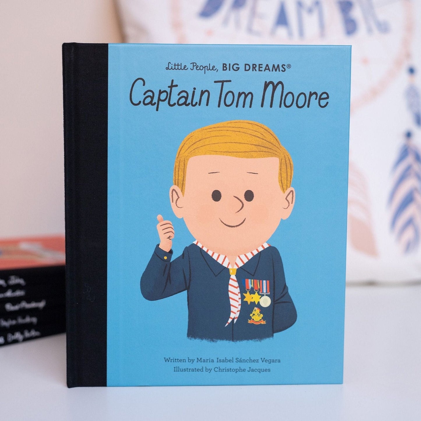 Little People, Big Dreams - Captain Tom Moore