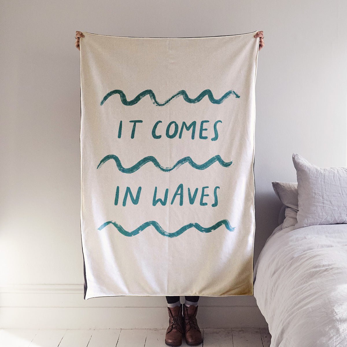 'It Comes in Waves' Blanket